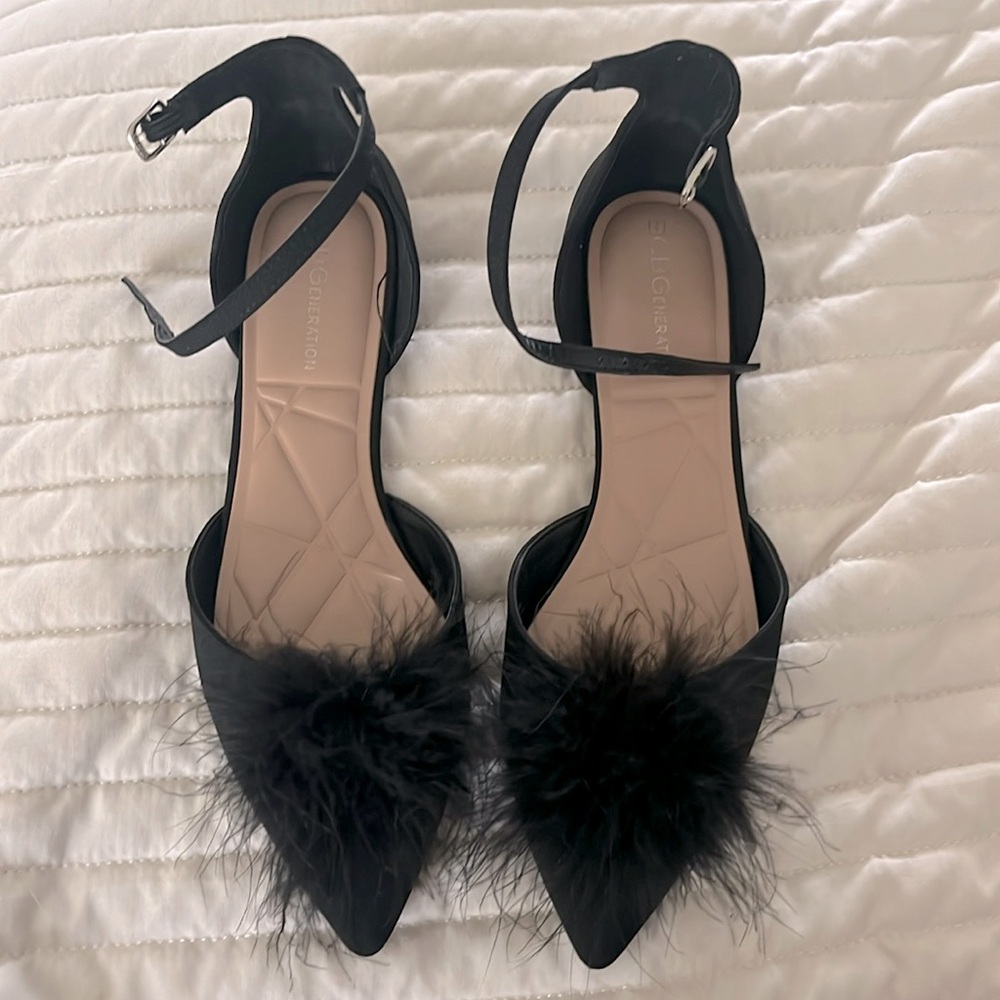 BCBGeneration flats